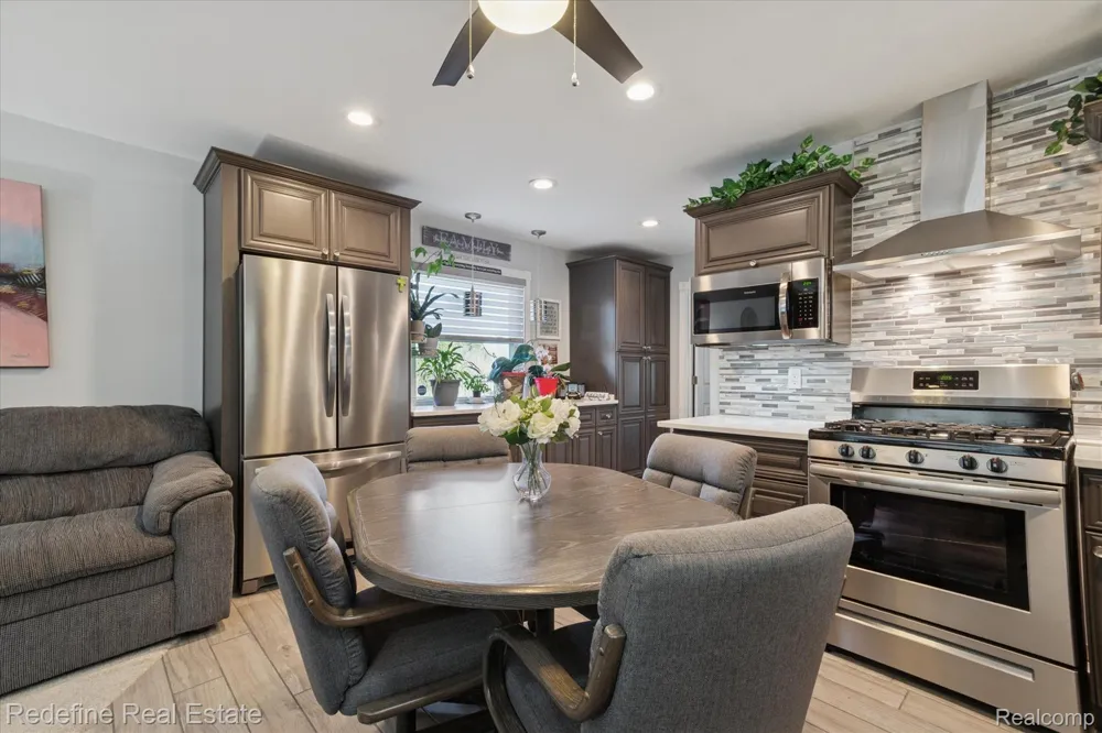 50340 Helfer Boulevard Wixom City, MI 48393