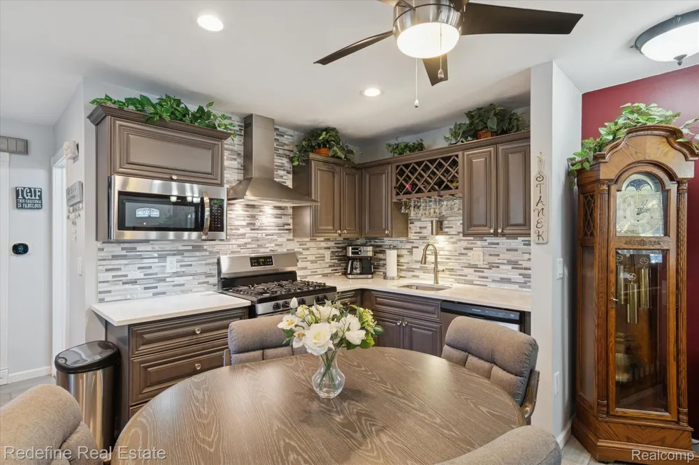 50340 Helfer Boulevard Wixom City, MI 48393