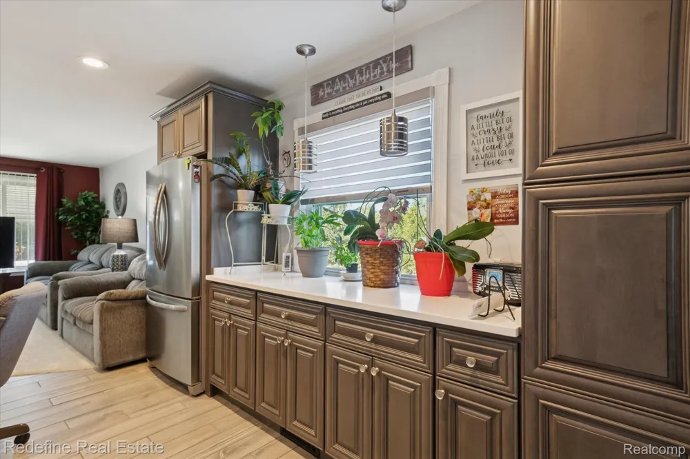 50340 Helfer Boulevard Wixom City, MI 48393