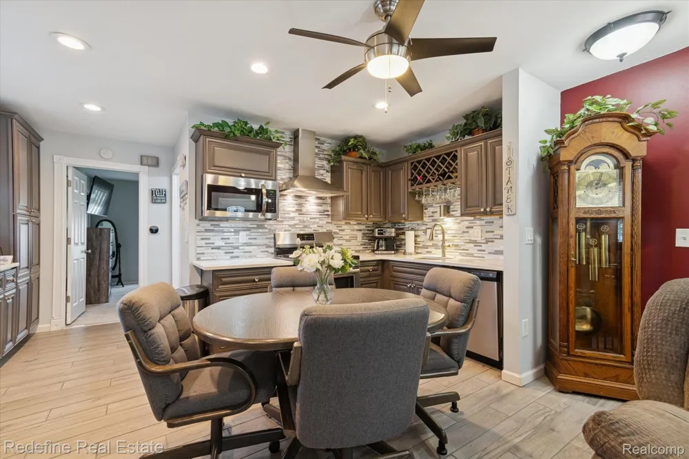 50340 Helfer Boulevard Wixom City, MI 48393