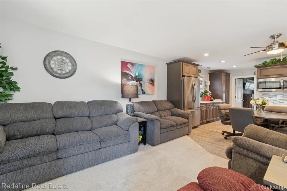 50340 Helfer Boulevard Wixom City, MI 48393