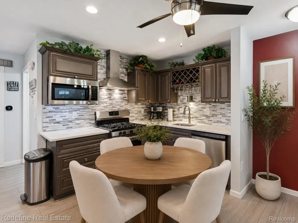 50340 Helfer Boulevard Wixom City, MI 48393