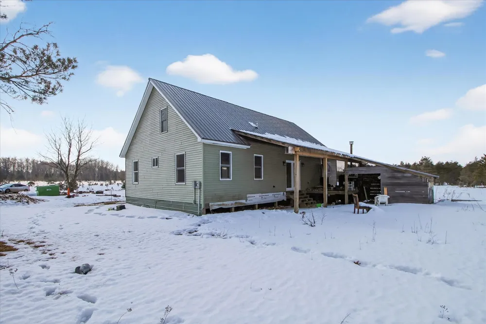 13501 Pioneer Le Roy Township, MI 49655
