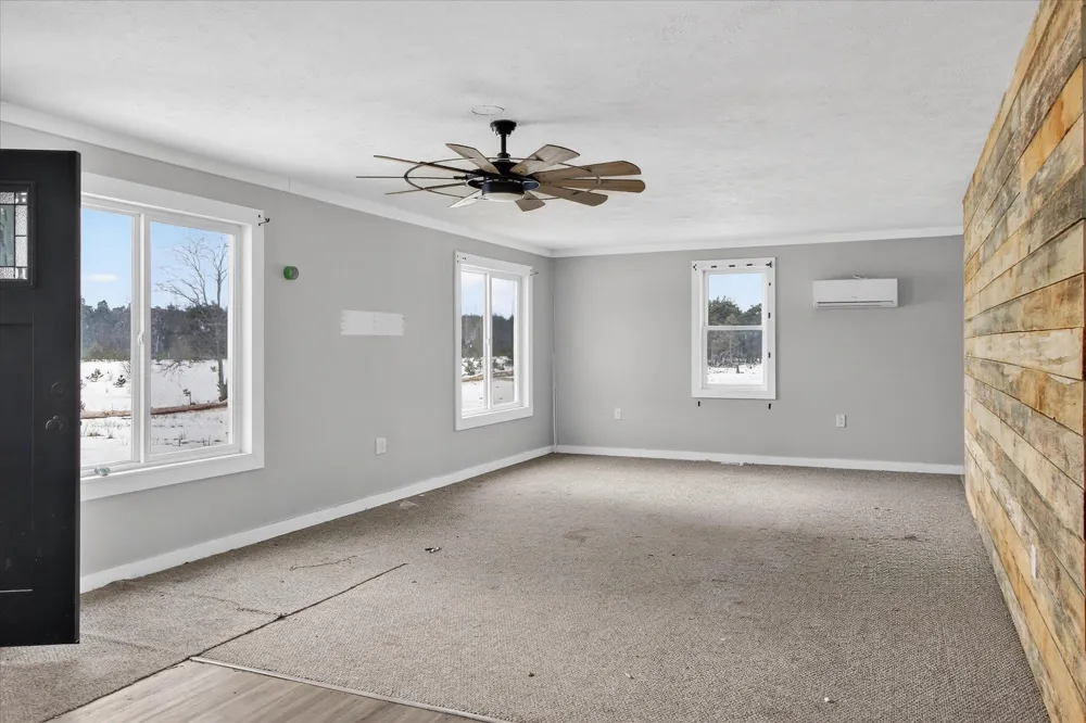 13501 Pioneer Le Roy Township, MI 49655