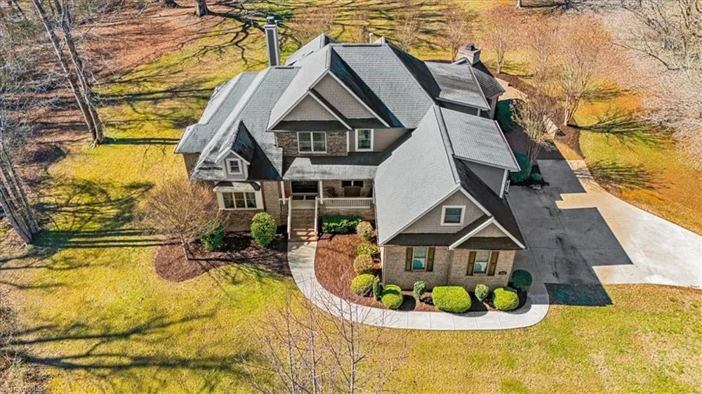 5936 Tarleton Drive Oak Ridge, NC 27310