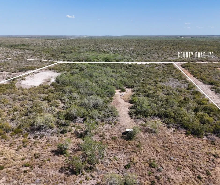 1 CR 173 San Diego, TX 78384