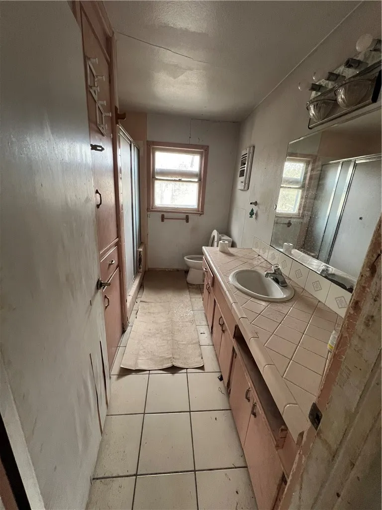 909 Highland Avenue Alice, TX 78332