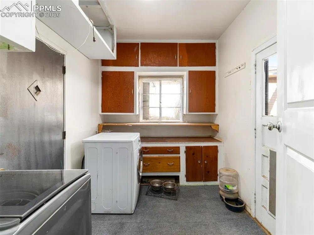 18 Dundee Lane Pueblo, CO 81001