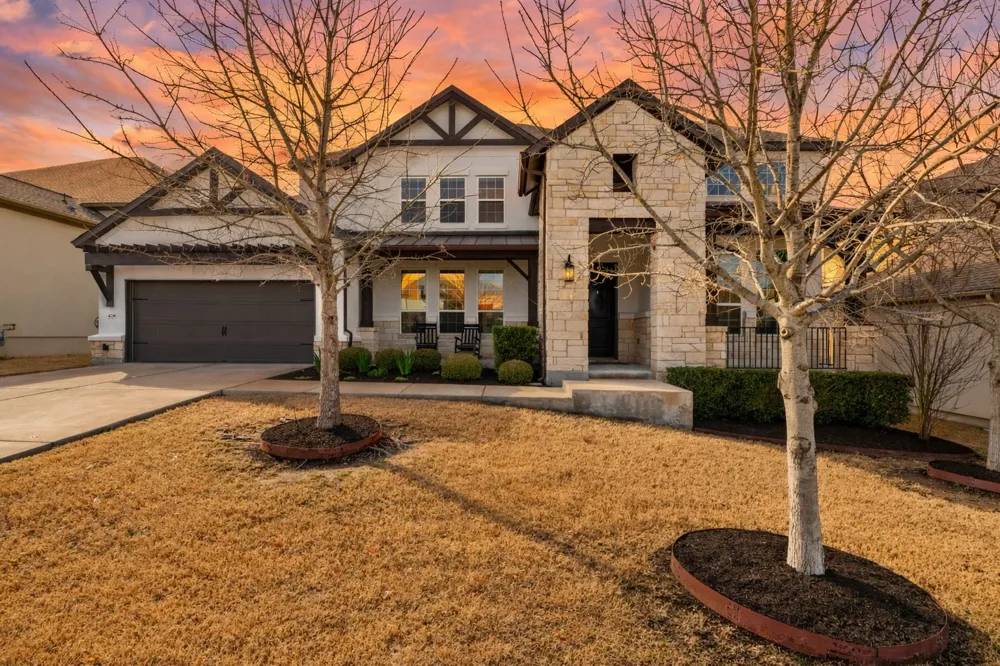 4236 Starry Night Drive