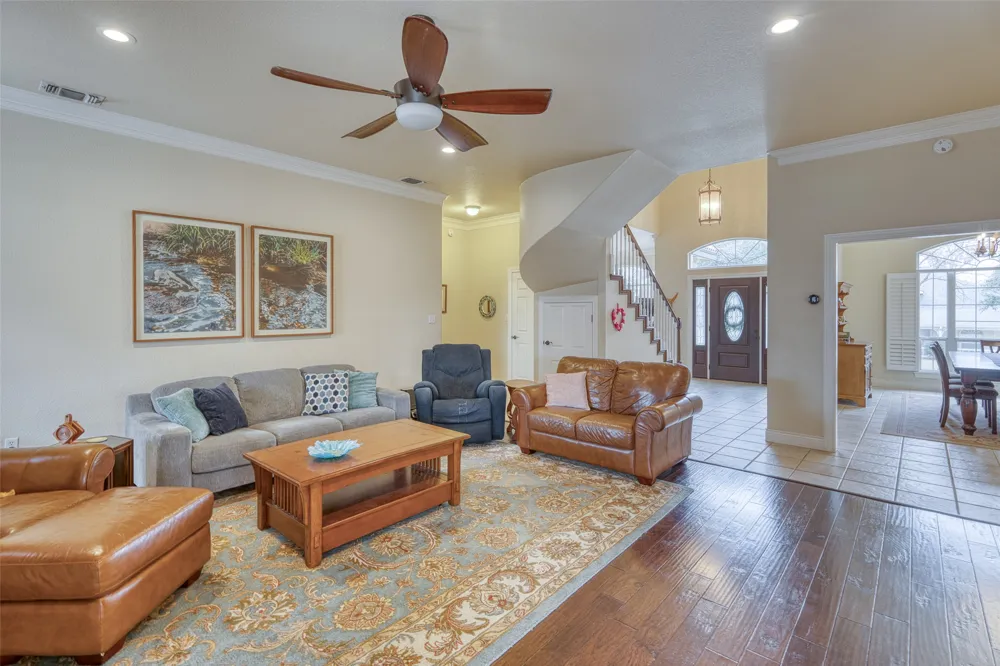 269 Quail Street Meadowlakes, TX 78654