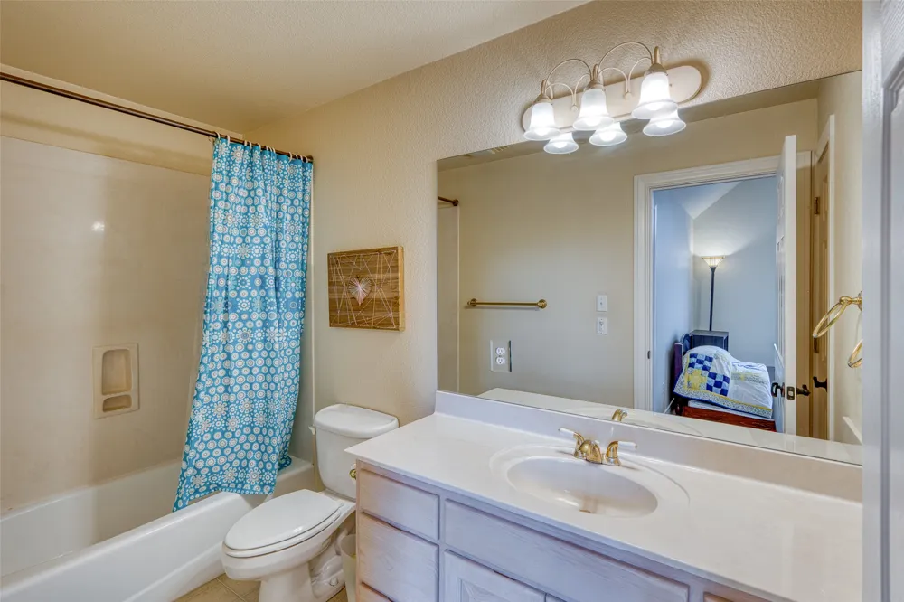 269 Quail Street Meadowlakes, TX 78654
