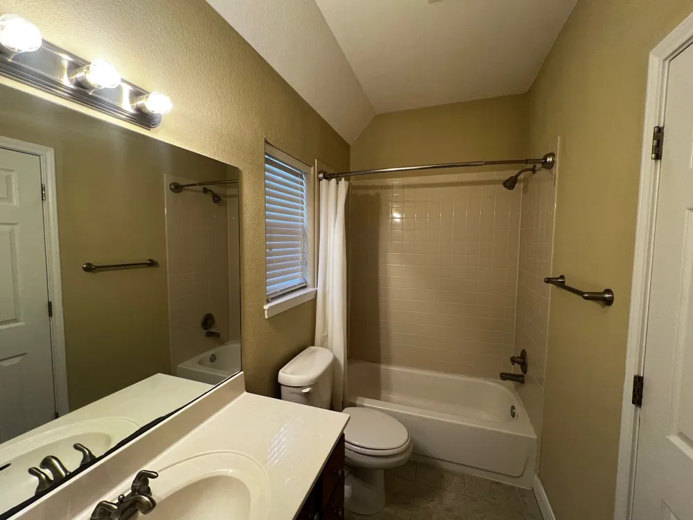 929 Horton Street La Grange, TX 78945
