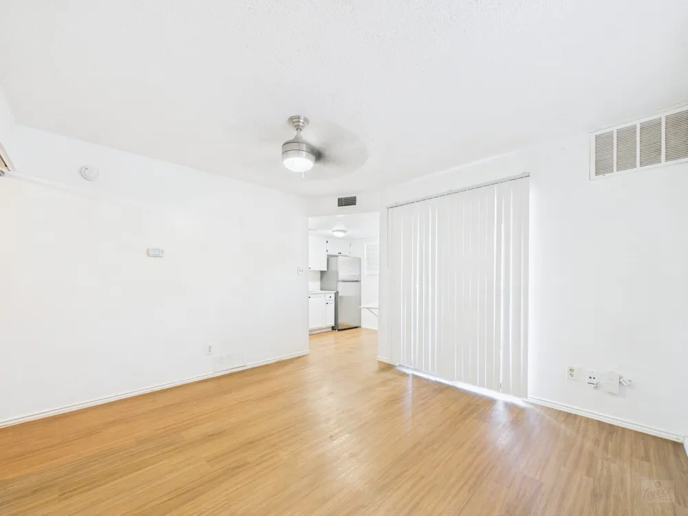 2500 Burleson Road #201 Austin, TX 78741