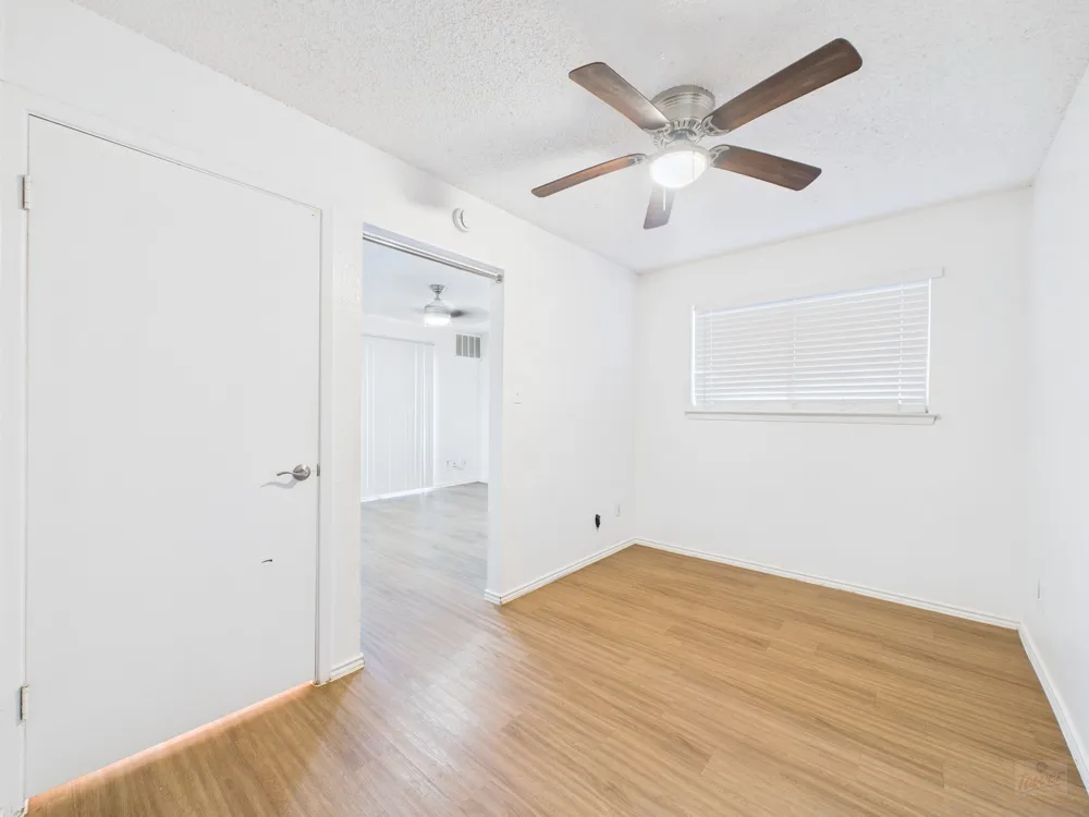 2500 Burleson Road #201 Austin, TX 78741