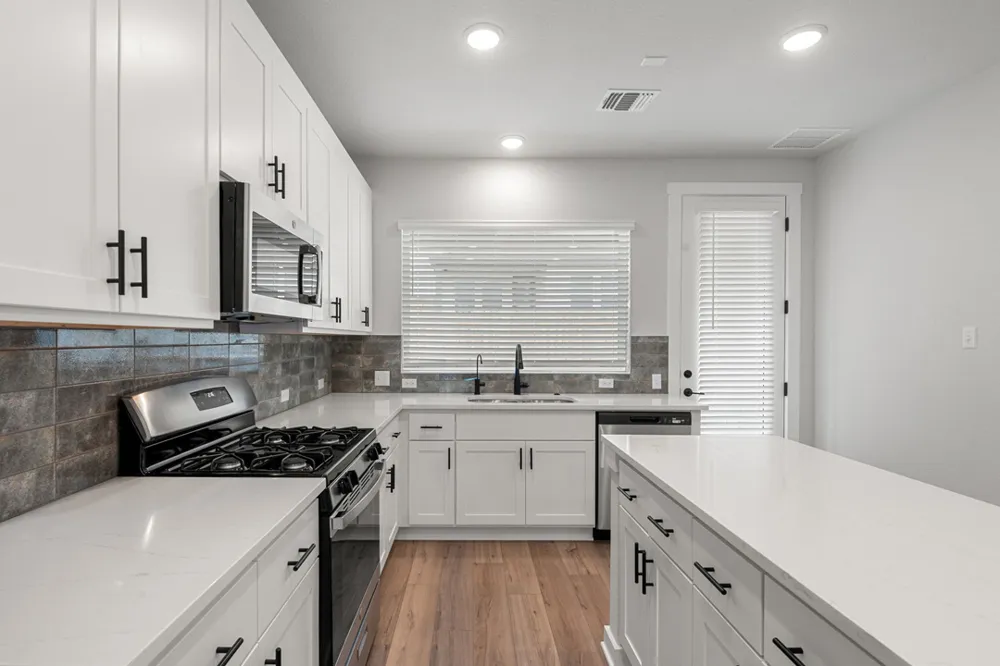 102 Marie Way Georgetown, TX 78626