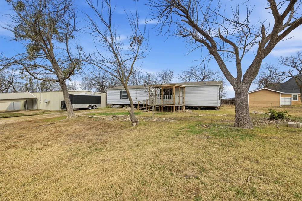 508 W Mesquite Avenue Rogers, TX 76569