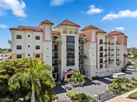 Cape Harbour Drive #211
