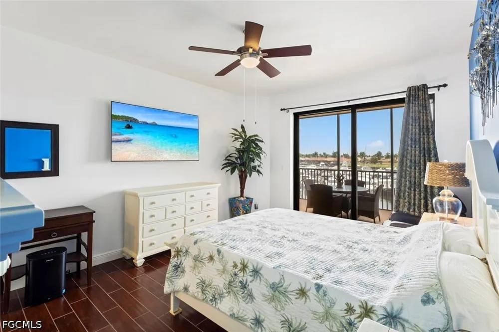 Cape Harbour Drive #211 Cape Coral, FL 33914