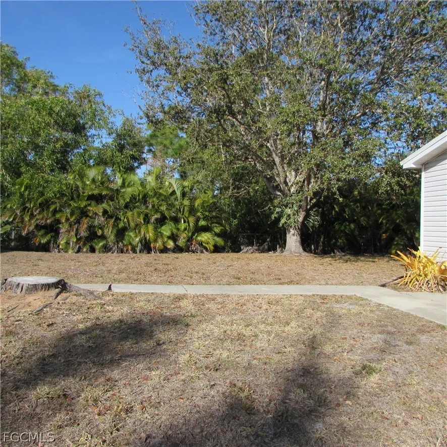 Tangelo Drive St James City, FL 33956