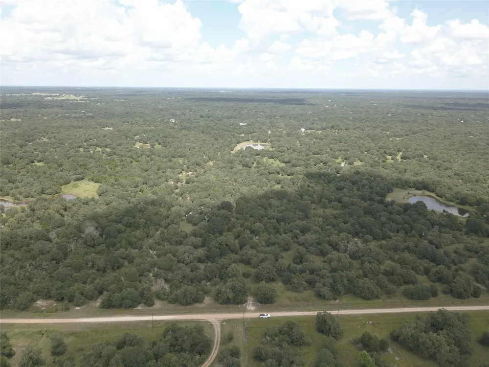 Big Buck Road Weimar, TX 78962