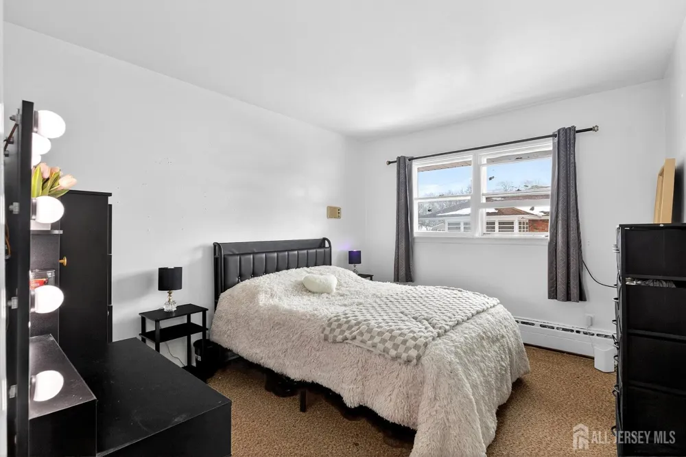 6 E 2nd Street Port Reading, NJ 07064