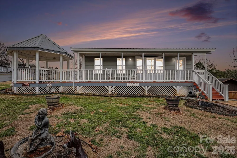 121 Grand View Drive #202/202A New London, NC 28127