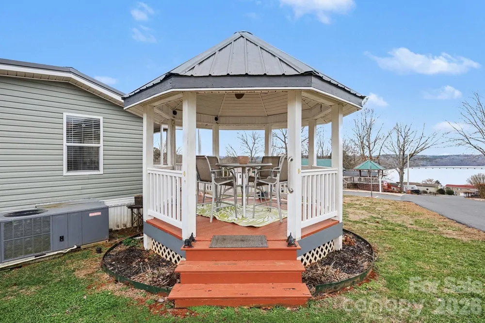 121 Grand View Drive #202/202A New London, NC 28127