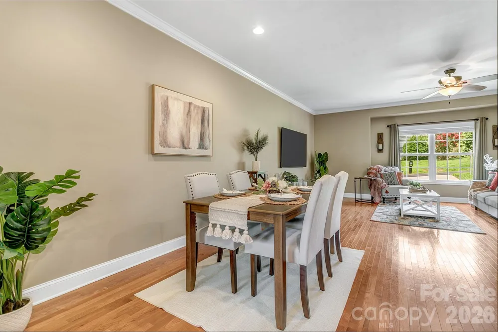 25 Union Chapel Road Weaverville, NC 28787