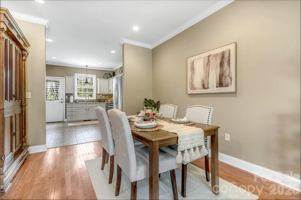25 Union Chapel Road Weaverville, NC 28787