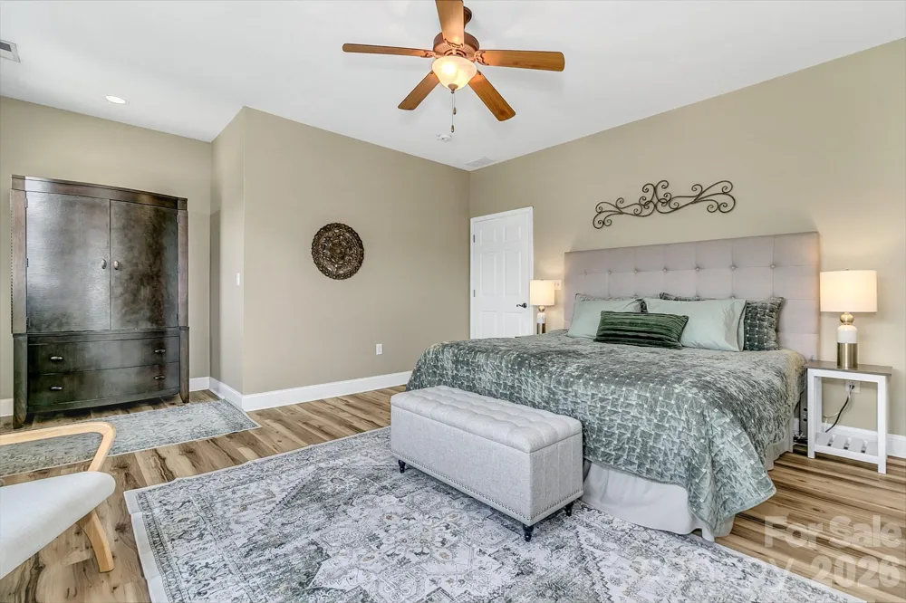 25 Union Chapel Road Weaverville, NC 28787