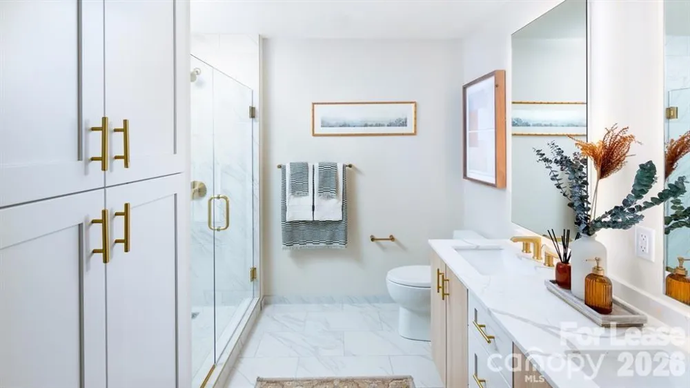 124 E Kingston Avenue #B6-B Charlotte, NC 28203