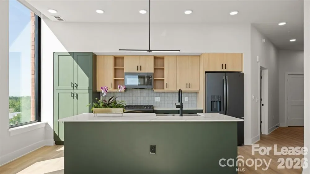124 E Kingston Avenue #B6-B Charlotte, NC 28203