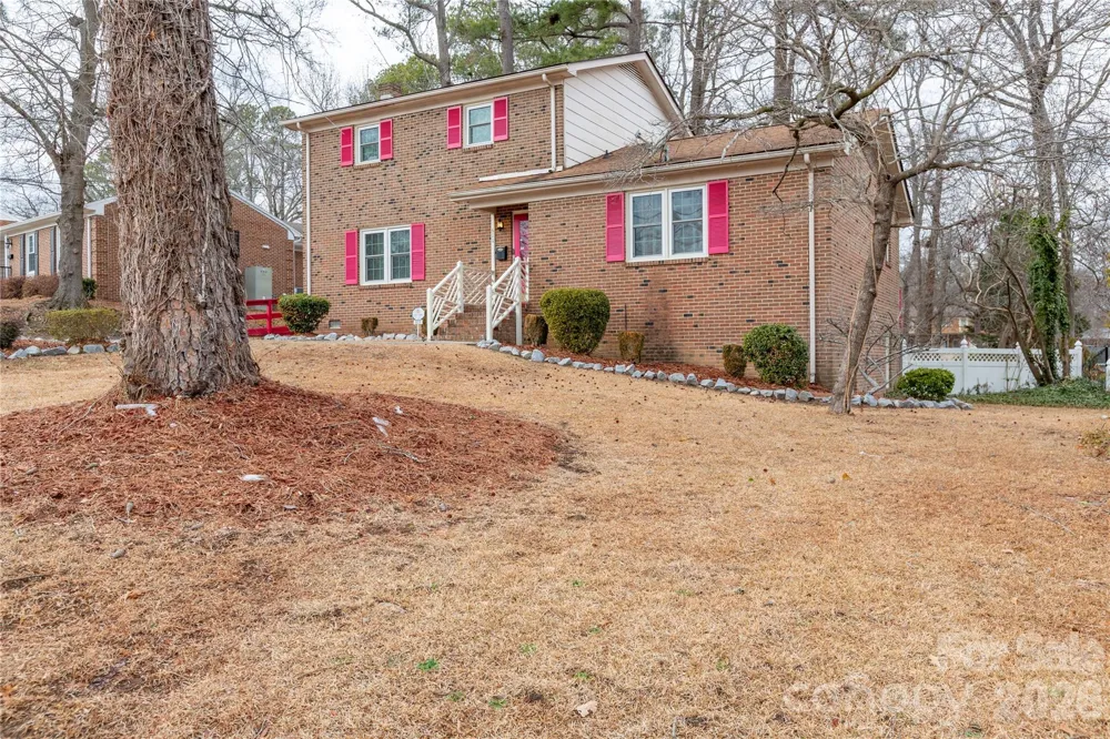 611 Park Avenue Roanoke Rapids, NC 27870