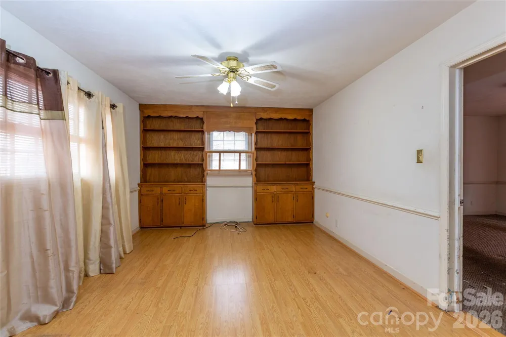 611 Park Avenue Roanoke Rapids, NC 27870