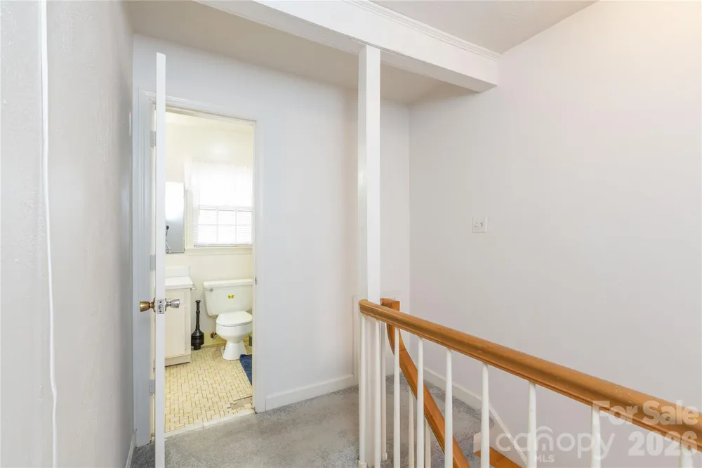 611 Park Avenue Roanoke Rapids, NC 27870