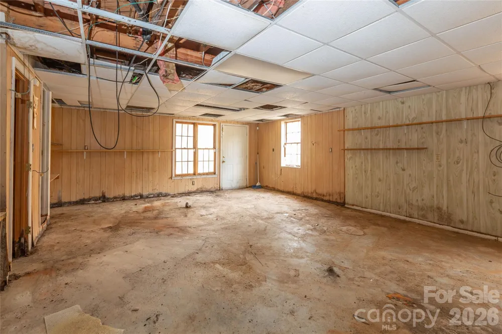 611 Park Avenue Roanoke Rapids, NC 27870