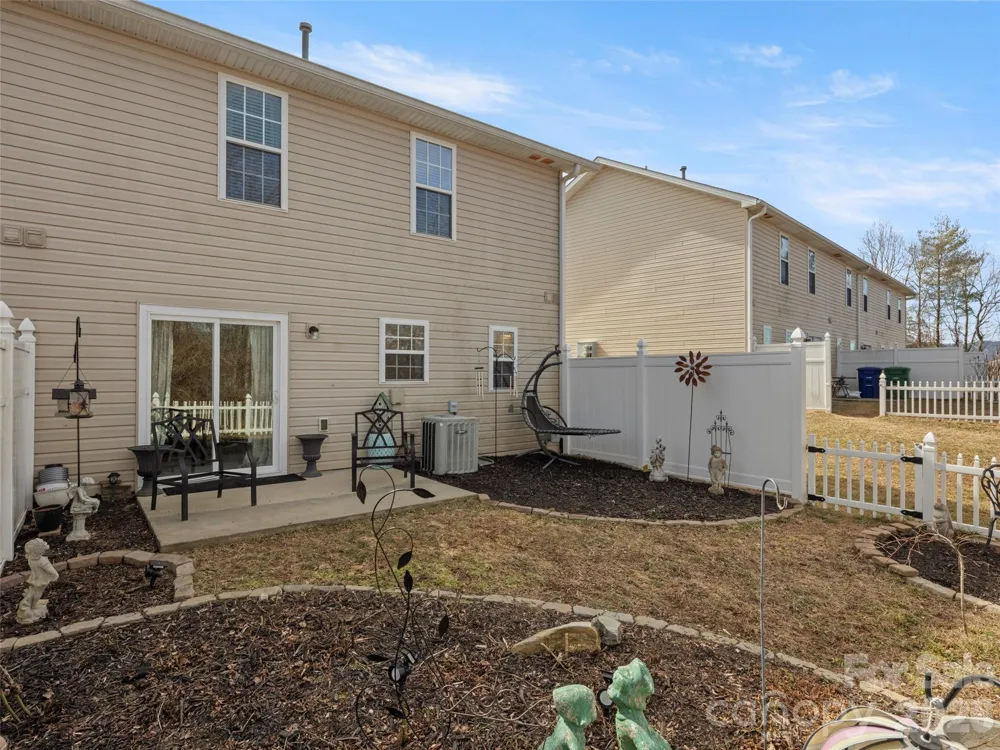 99 Sunny Meadows Boulevard Arden, NC 28704