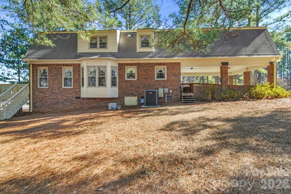 219 Williamsburg Lane Wadesboro, NC 28170
