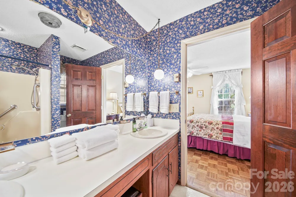 219 Williamsburg Lane Wadesboro, NC 28170