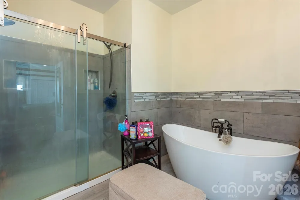 622 Rutherford Drive Nebo, NC 28761