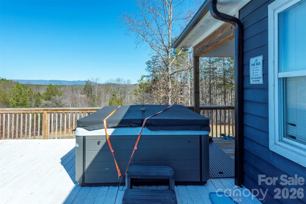 622 Rutherford Drive Nebo, NC 28761