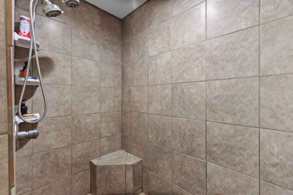 24 County Road Nw 1060 Talco, TX 75487