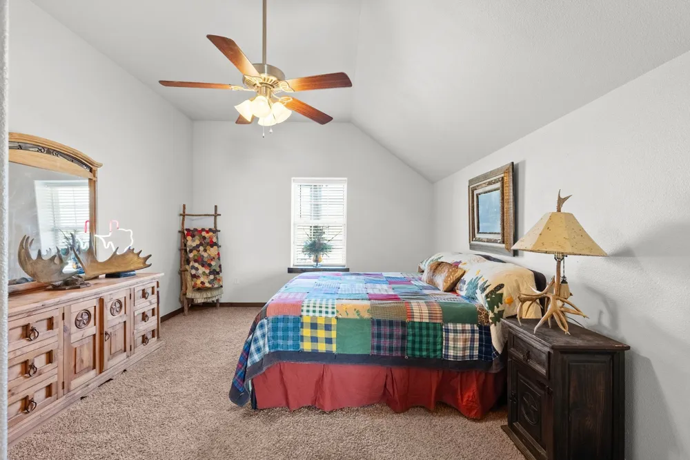 24 County Road Nw 1060 Talco, TX 75487