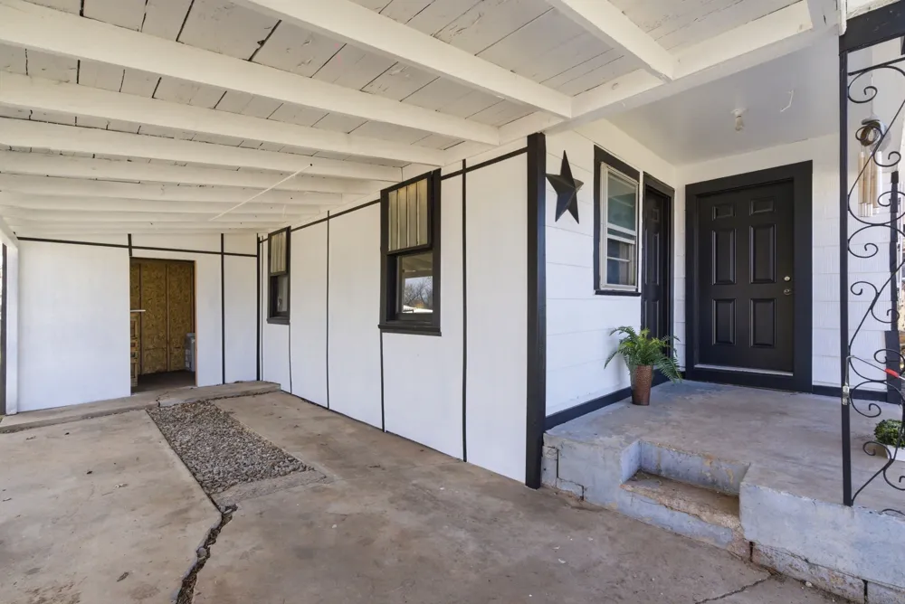 116 E Lipan Drive Lipan, TX 76462