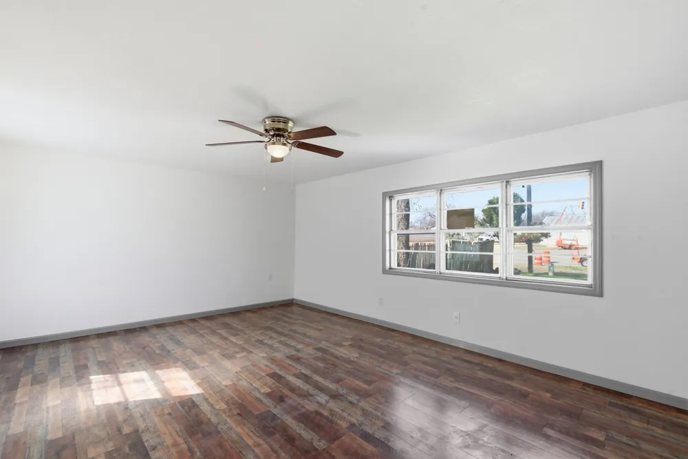 116 E Lipan Drive Lipan, TX 76462