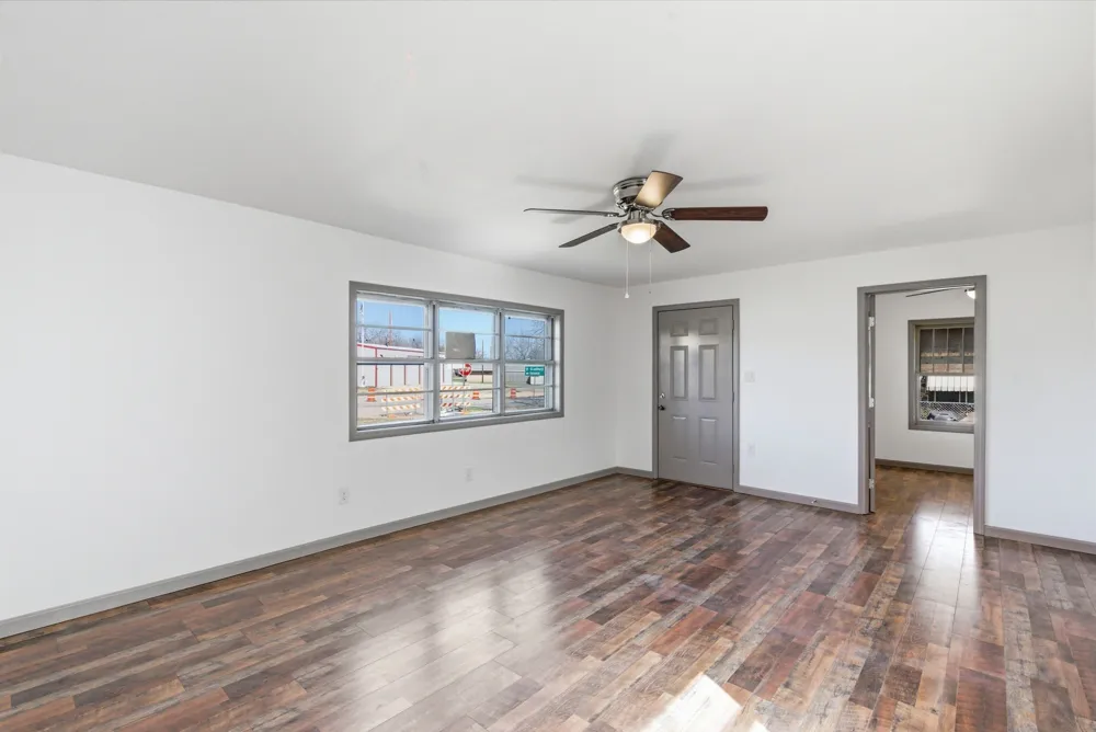 116 E Lipan Drive Lipan, TX 76462