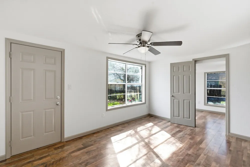 116 E Lipan Drive Lipan, TX 76462