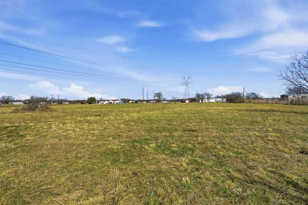 3237 County Road 911 Joshua, TX 76058