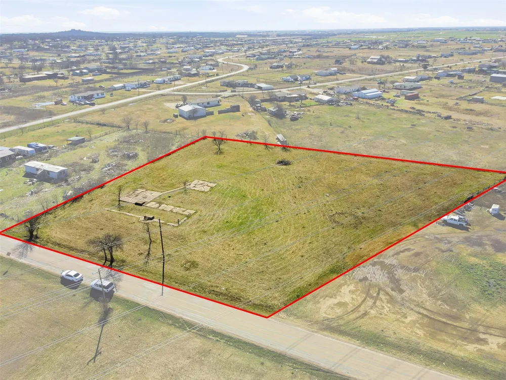 3237 County Road 911 Joshua, TX 76058