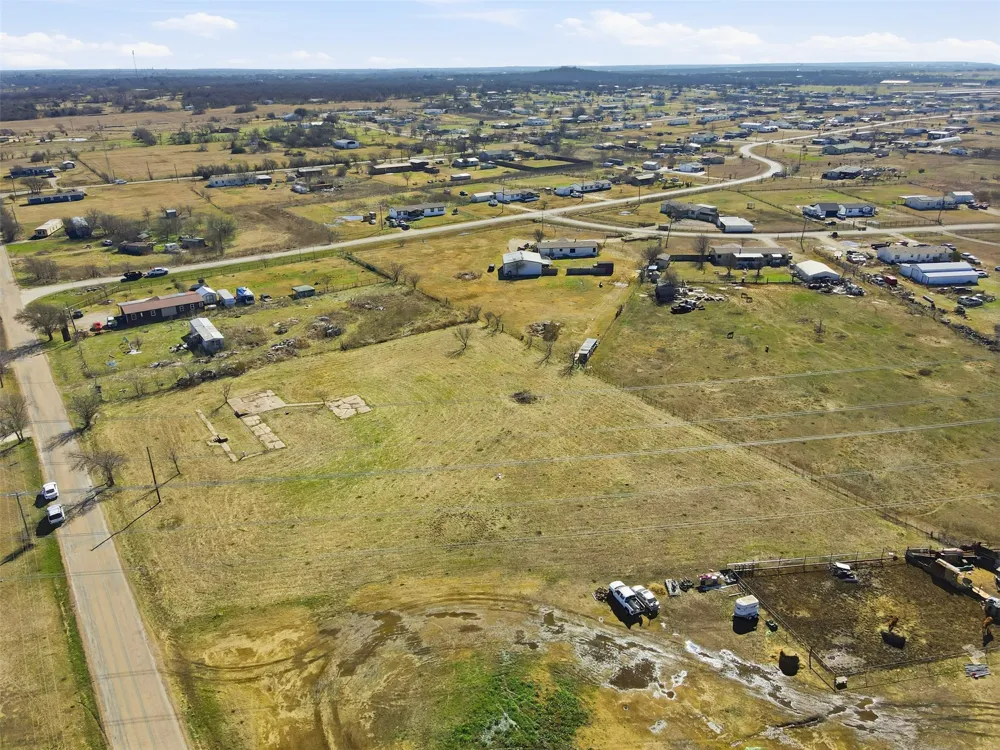 3237 County Road 911 Joshua, TX 76058